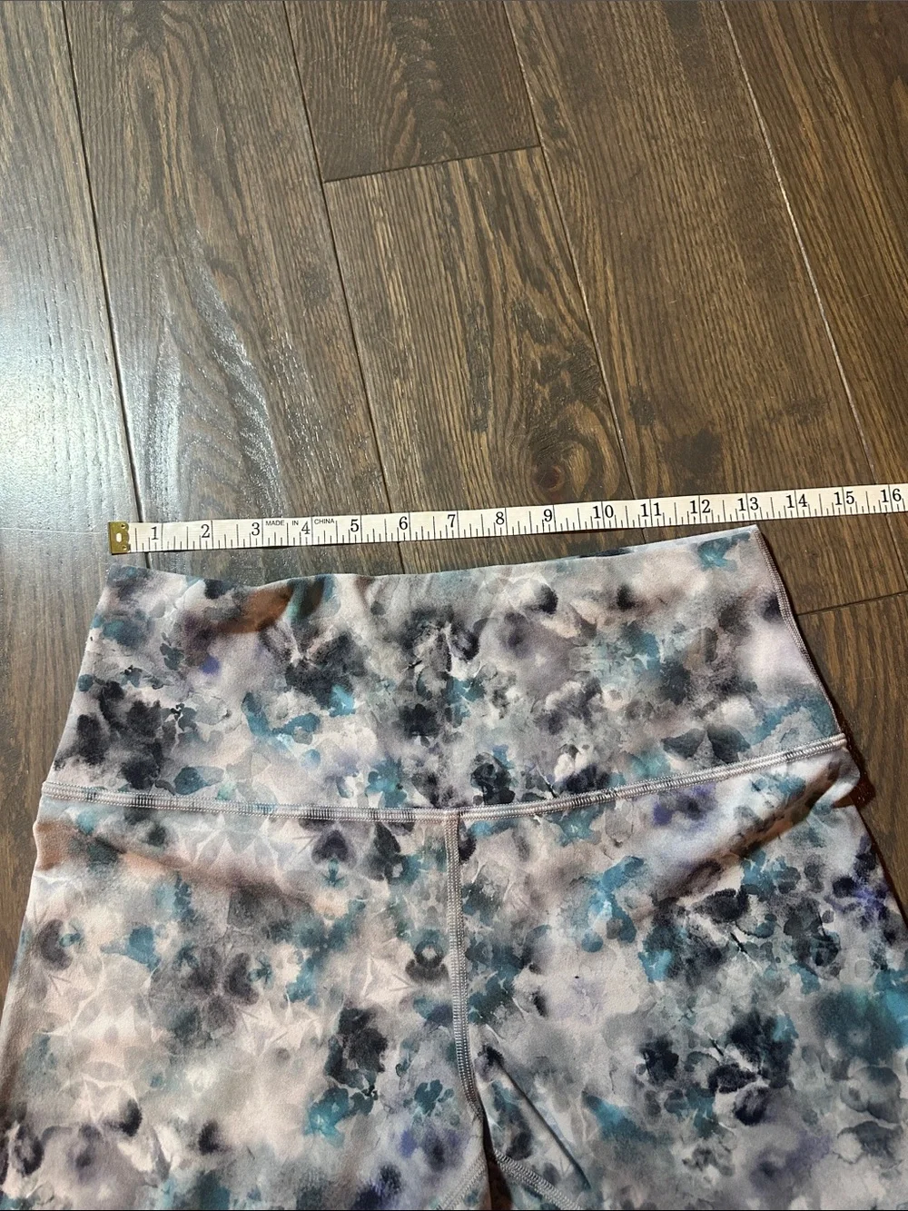 Lululemon 28” Align